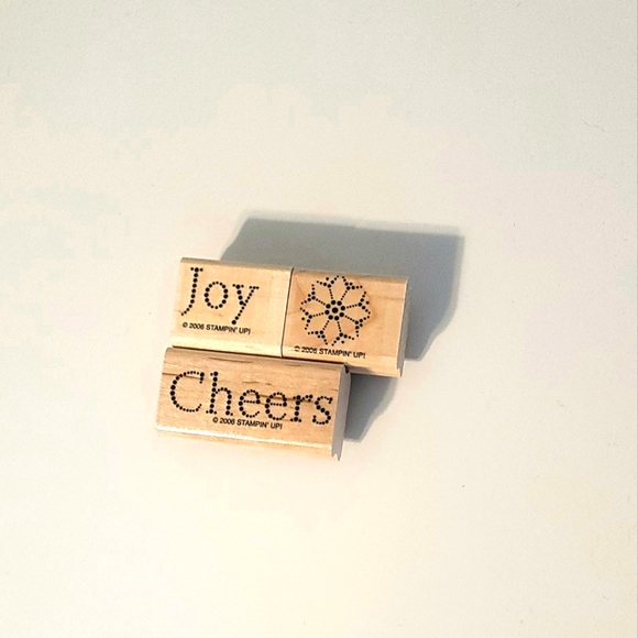 Stampin' Up The Snowflake Spot - Picture 2 of 5